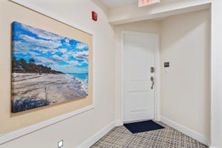 Photo of Listing #R11156673