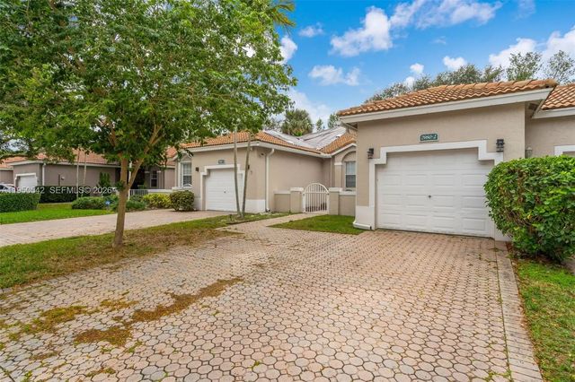 7980 S Aragon Boulevard #2, Sunrise