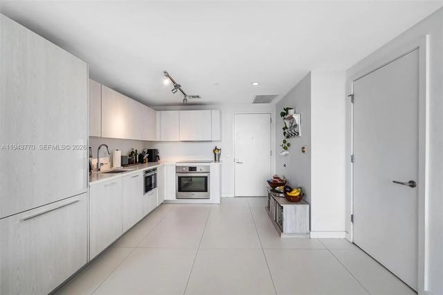 2 of 33 - 501 Ne 31st Street #3009, Miami, FL