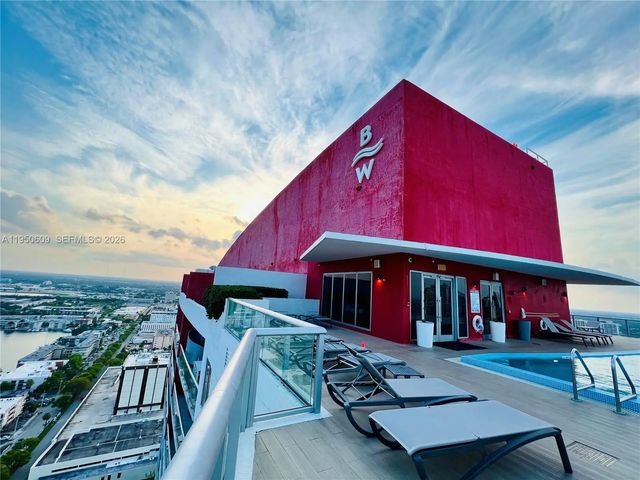 2602 E Hallandale Beach Boulevard #r409, Hallandale Beach