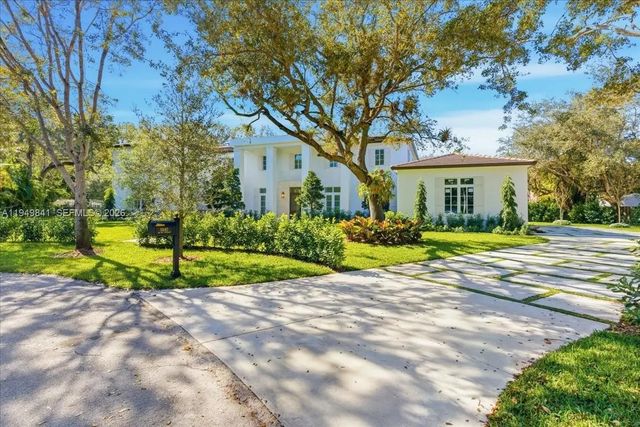 2 of 53 - 5940 Sw 100th Terrace, Pinecrest, FL