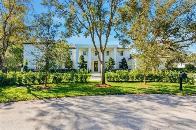 3 of 53 - 5940 Sw 100th Terrace, Pinecrest, FL