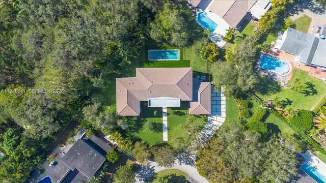 5 of 53 - 5940 Sw 100th Terrace, Pinecrest, FL