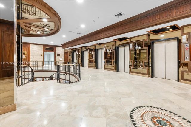 5 of 34 - 6039 Collins Avenue #809, Miami Beach, FL