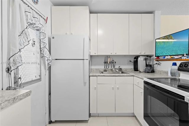 4 of 32 - 2930 Point East Drive #e-407, Aventura, FL