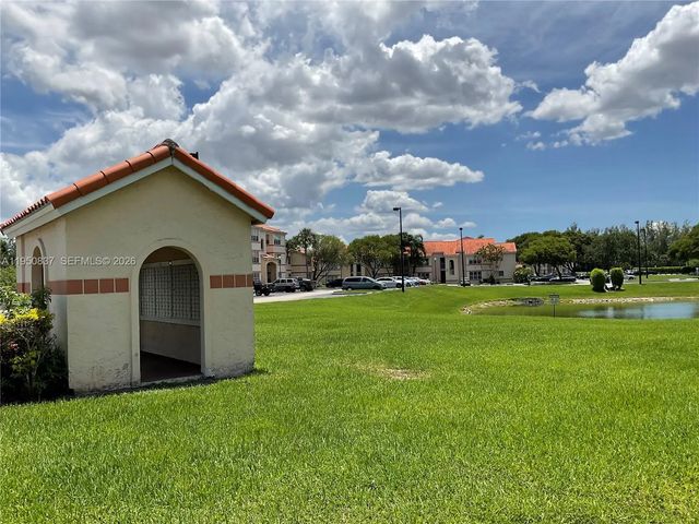 3 of 22 - 3320 N Pinewalk Drive N #1715, Margate, FL