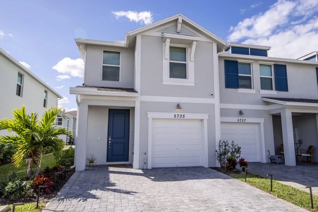 2 of 36 - 5735 Se Edgewater Circle, Stuart, FL