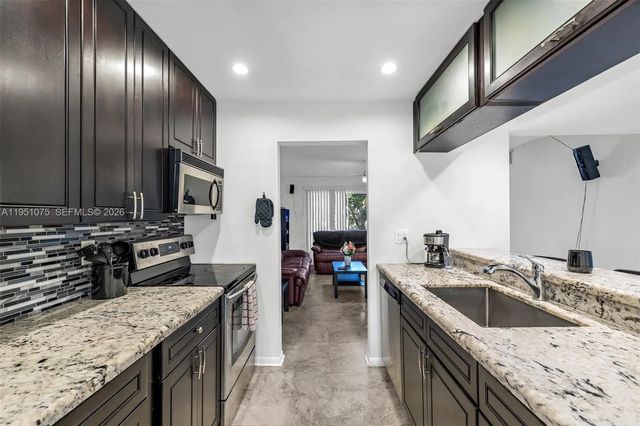 3 of 27 - 10772 La Placida Drive #7-203, Coral Springs, FL