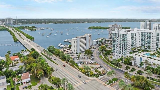 4 of 22 - 7904 West Drive #102, North Bay Village, FL