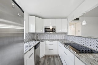 Photo of Listing #R11156950