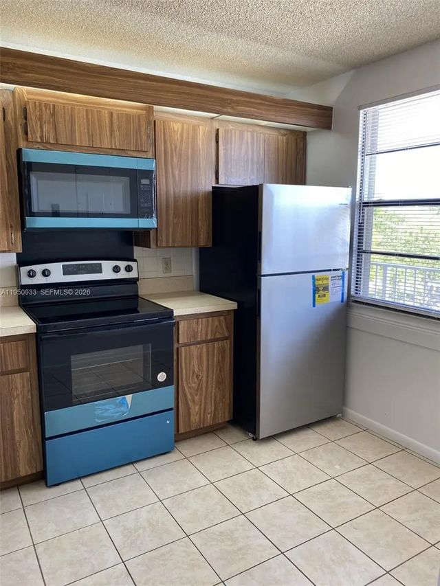 2 of 21 - 3521 Village Boulevard #405, West Palm Beach, FL