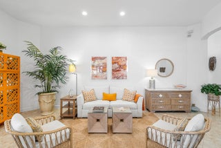 Photo of Listing #R11156956