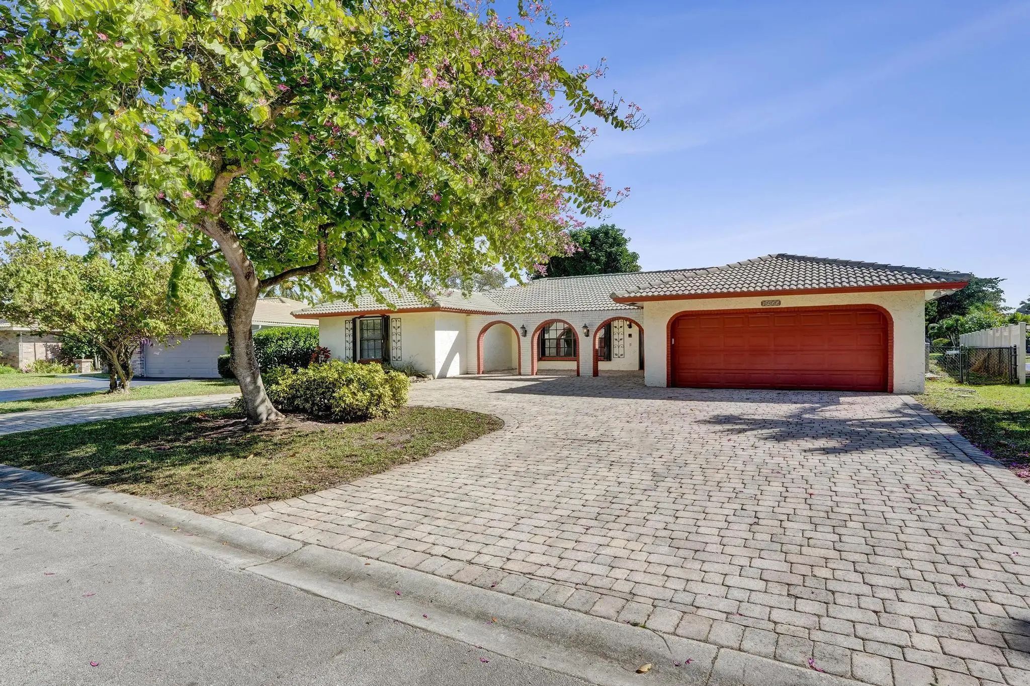 1955 Nw 108th Lane, Coral Springs