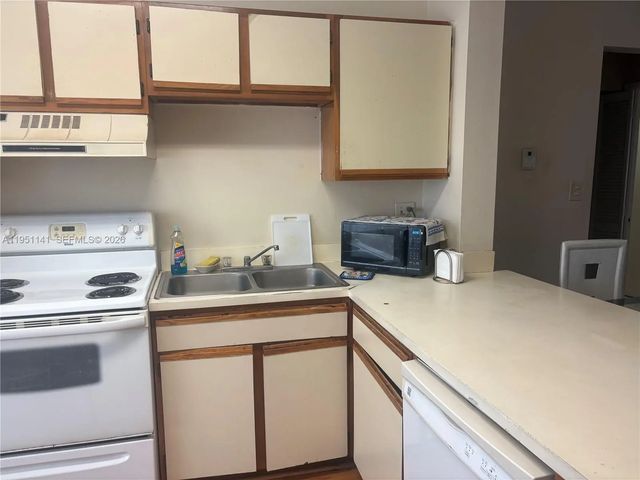 5 of 26 - 8026 Sw 21st Court #8026, Miramar, FL