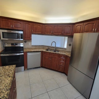 Photo of Listing #R11157062