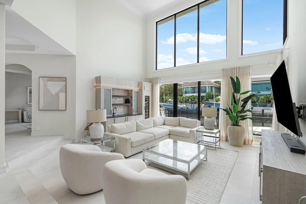 662 Boca Marina Court, Boca Raton