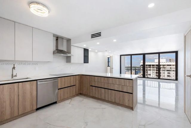 2401 S Ocean Drive #ph-a4, Hollywood