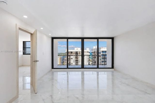 5 of 75 - 2401 S Ocean Drive #ph-a4, Hollywood, FL