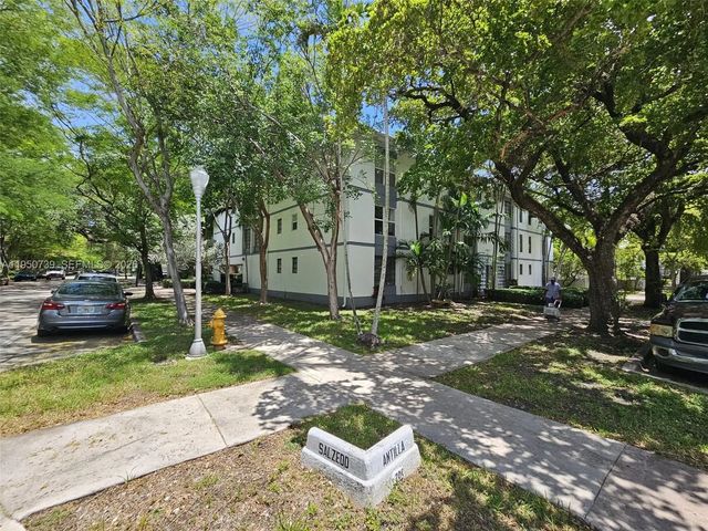 2 of 43 - 235 Antilla Avenue #4, Coral Gables, FL