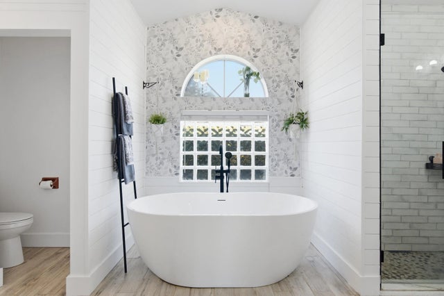 Photo of Listing #R11157129