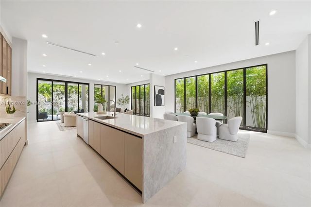 2 of 60 - 1117 Se 9th Street, Fort Lauderdale, FL