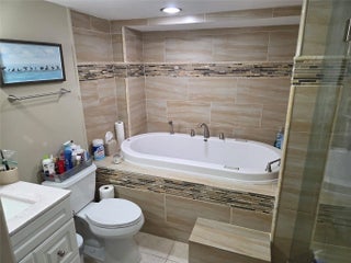 Photo of Listing #F10548141