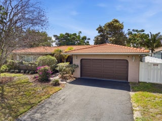 Photo of Listing #F10546690