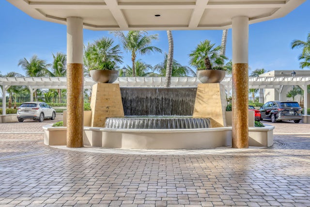 2700 N Ocean Drive #2003b, Singer Island