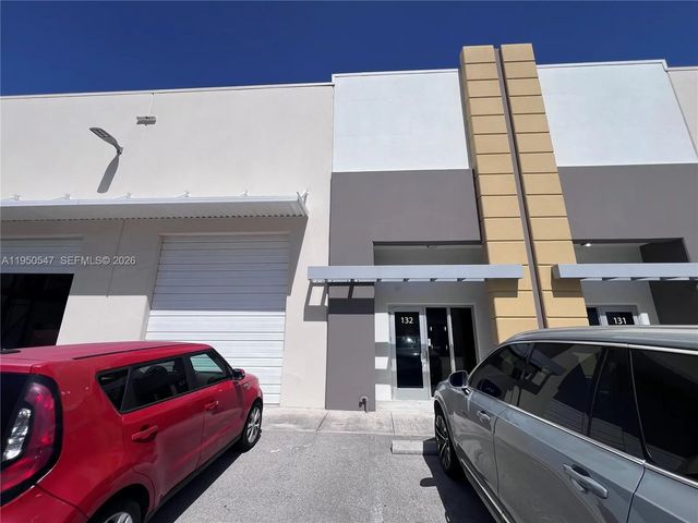 10891 Nw 17th Street #132, Sweetwater