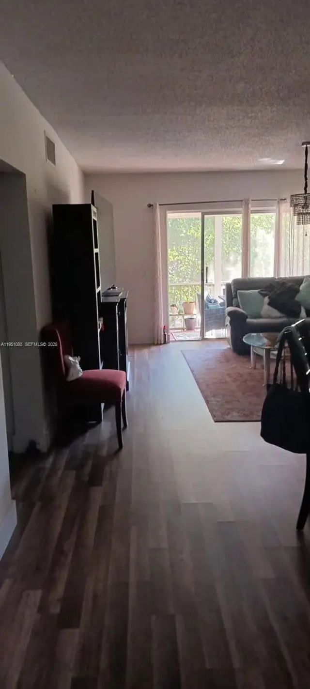 3 of 17 - 6731 Cypress Road #310, Plantation, FL