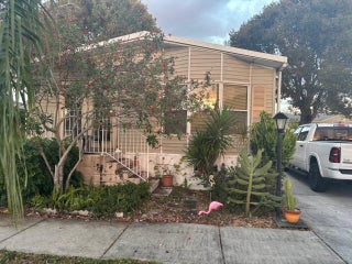 Photo of Listing #R11157219