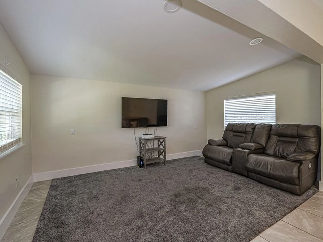 5 of 36 - 2875 58th Court, Vero Beach, FL