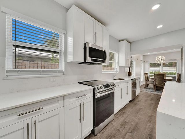 5 of 65 - 3261 Aqua Vista Drive, Pompano Beach, FL