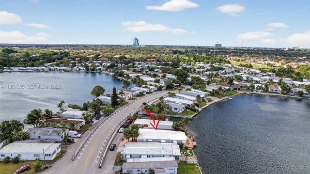 3 of 49 - 3033 Lakeshore Drive, Dania Beach, FL