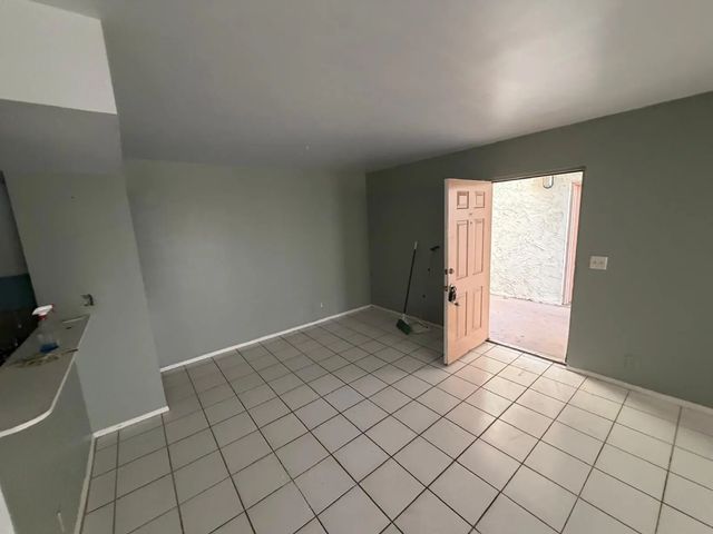 2 of 18 - 1531 Se Royal Green Circle #107, Port St. Lucie, FL
