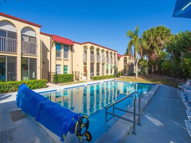 4 of 32 - 4150 Highway A1a #101, Vero Beach, FL