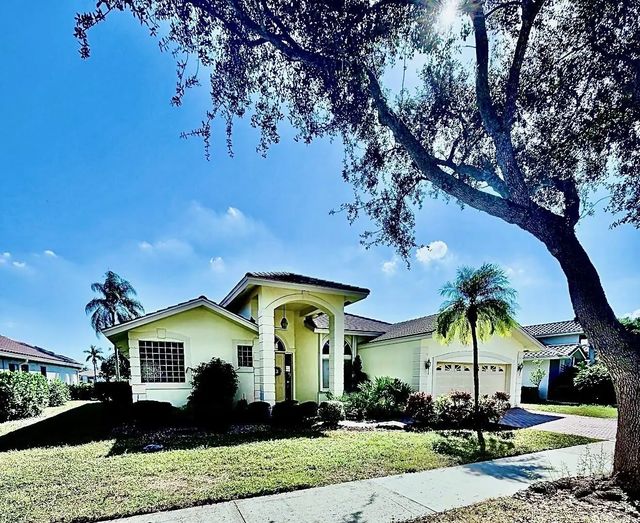 2800 Oakbrook Lane, Weston