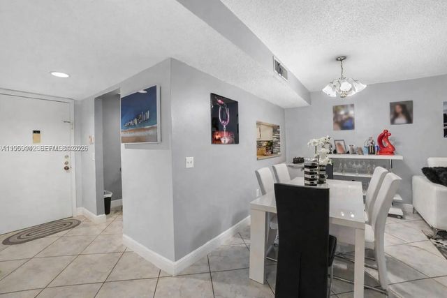 3 of 33 - 8415 Sw 107th Avenue #323w, Miami, FL