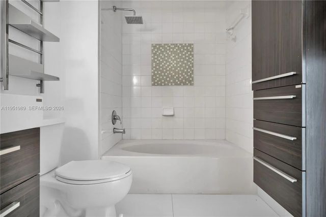 5 of 29 - 2001 Biscayne Boulevard #3213, Miami, FL