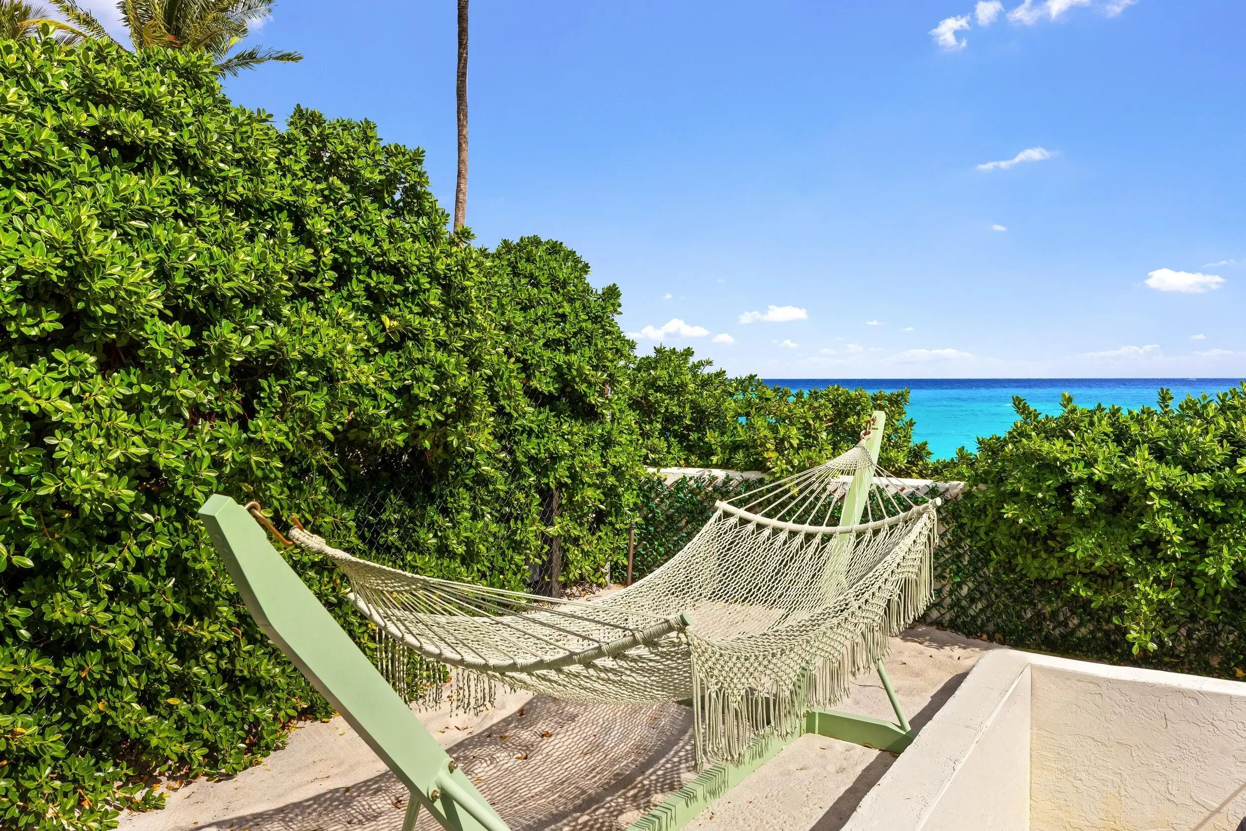 680 S Ocean Boulevard, Palm Beach, FL, 33480