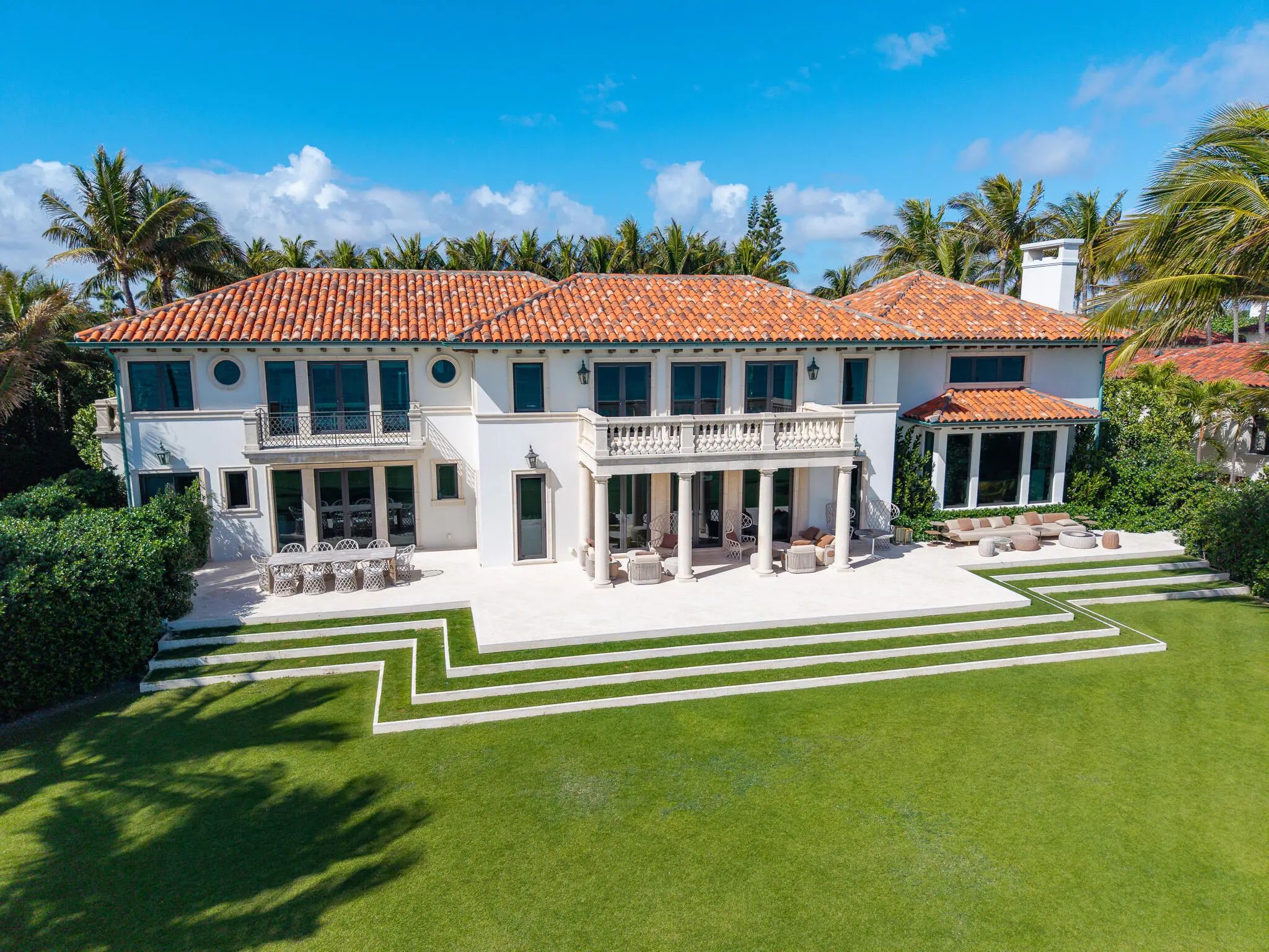 680 S Ocean Boulevard, Palm Beach, FL, 33480