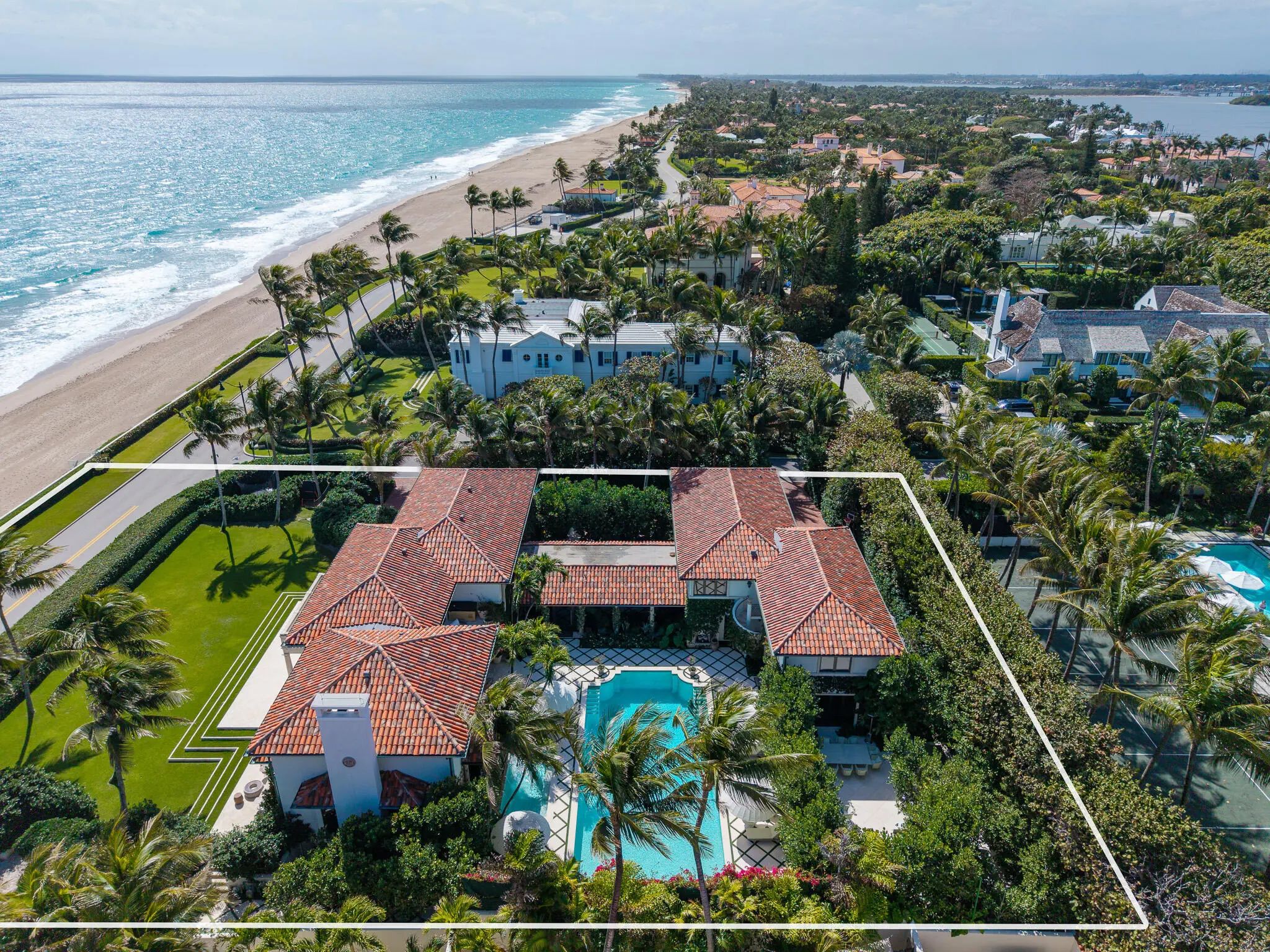 680 S Ocean Boulevard, Palm Beach, FL, 33480