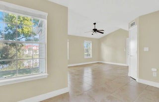 Photo of Listing #R11157433