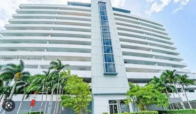 36 Nw 6th Avenue #603, Miami