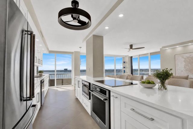 3 of 39 - 5510 N Ocean Drive #22d, Singer Island, FL