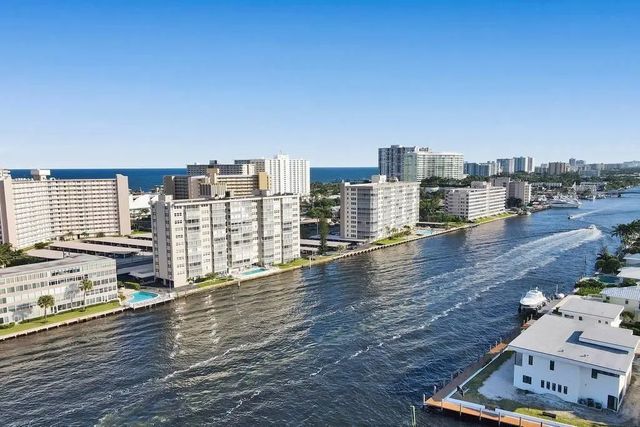 3 of 52 - 303 N Riverside Drive #ph-4, Pompano Beach, FL