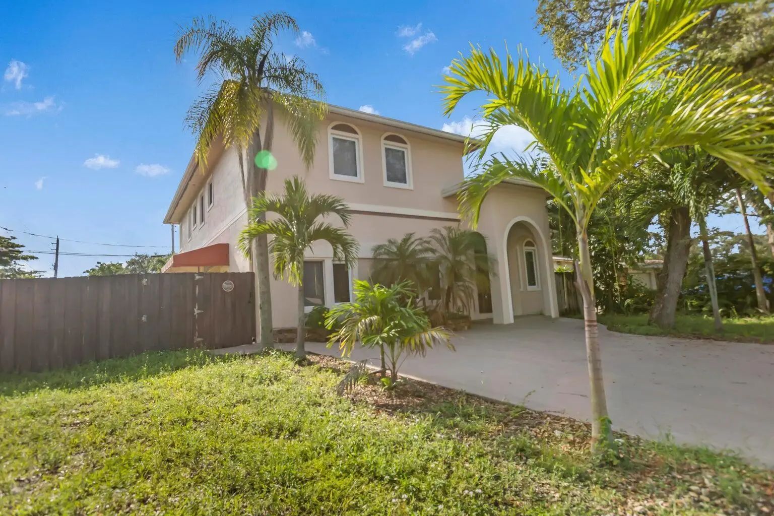 4500 Sw 25th Terrace, Dania Beach