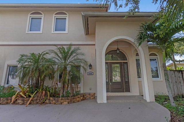 3 of 53 - 4500 Sw 25th Terrace, Dania Beach, FL