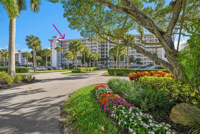 3050 N Palm Aire Drive #909, Pompano Beach