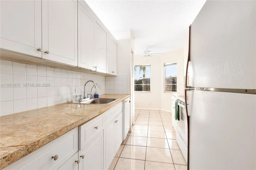 650 Sw 124th Terrace #214p, Pembroke Pines